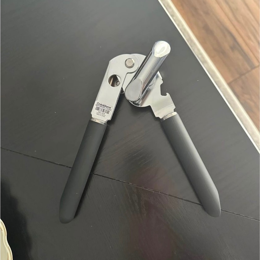 Crate & Barrel Can Opener